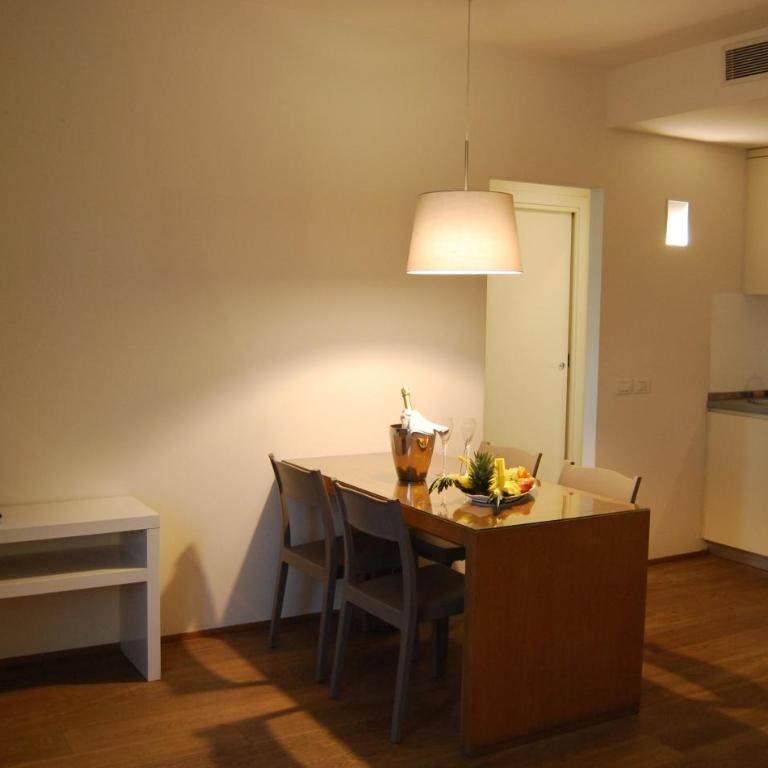 Ceccarini Suite - Appartamento con 2 Camere da Letto e Giardino - 2