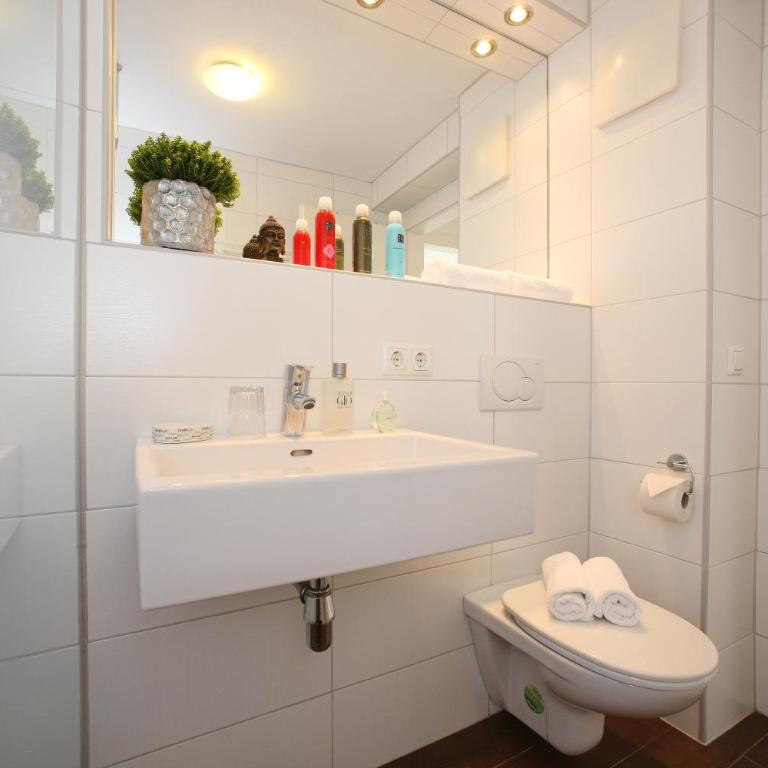 Annika Apartments summer card included - Apartment mit 2 Schlafzimmern und Balkon oder Terrasse - 21