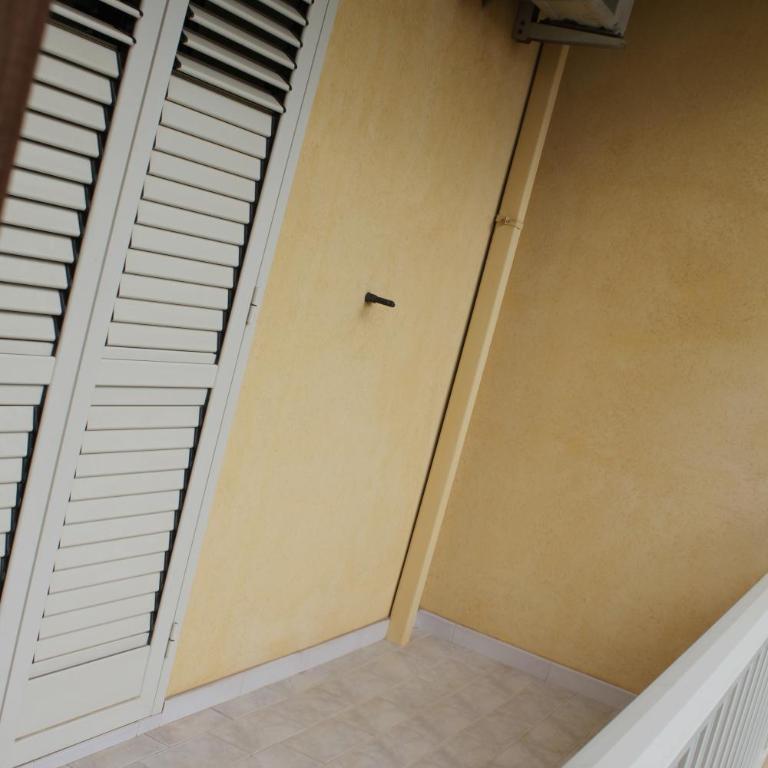 Garden House - Deluxe Double Room with Balcony - 11