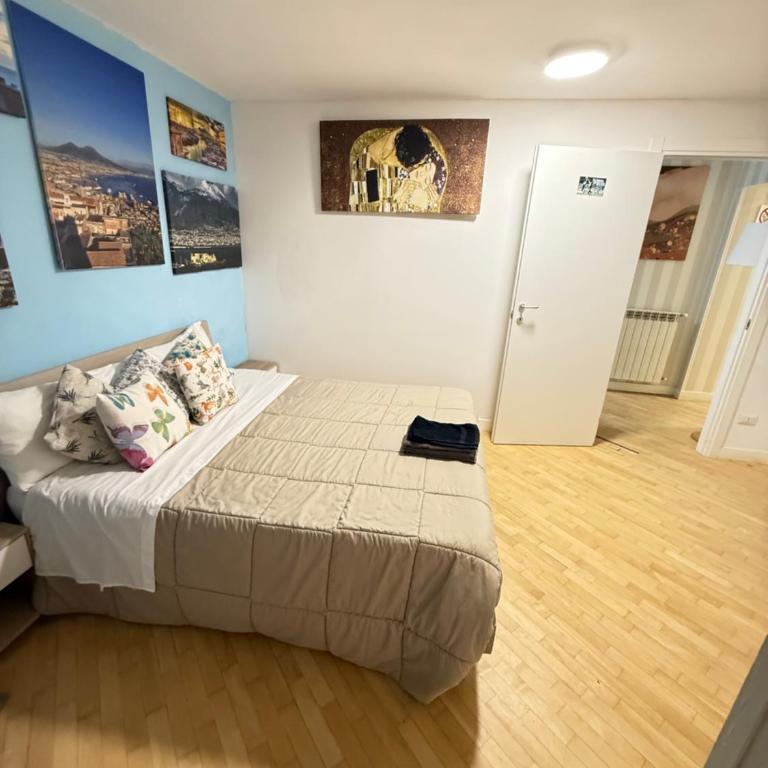 Plebiscito Charme Rooms - Camera Matrimoniale con Bagno in Comune - 15