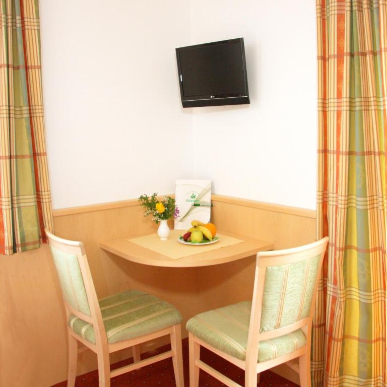 Hotel-Restaurant Stefanihof - Economy Doppelzimmer - 5