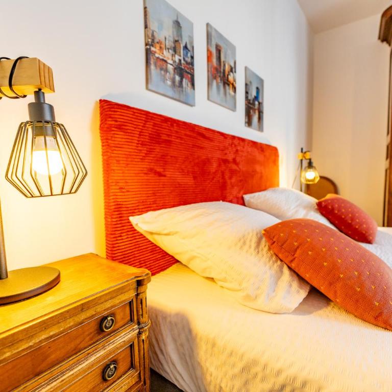 Logis Marybail, Elégant appartement avec terrasse dans immeuble Art Déco, près de la gare et du centre-ville à Montauban - Appartement 2 Chambres - 16