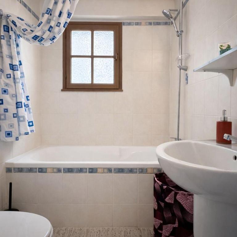 Studio spacieux sous les toits de Perpignan - Apartment mit 1 Schlafzimmer - 5