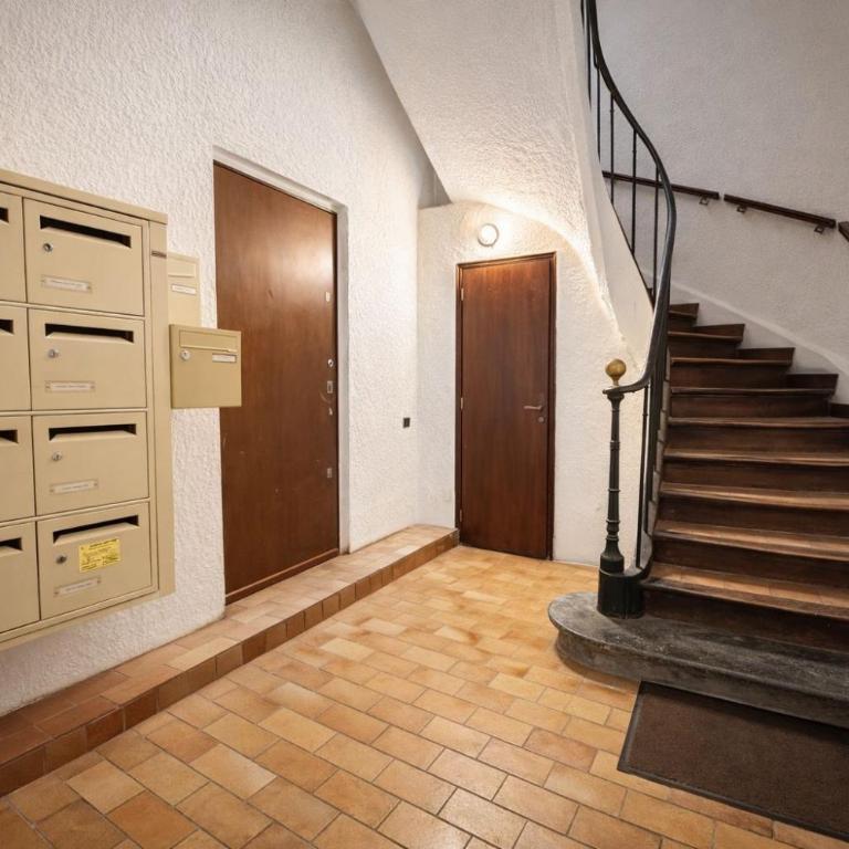 Studio spacieux sous les toits de Perpignan - Apartment mit 1 Schlafzimmer - 8