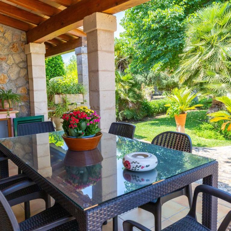 Sunny villa with private pool, AC and WIFI - Four-Bedroom House - 3