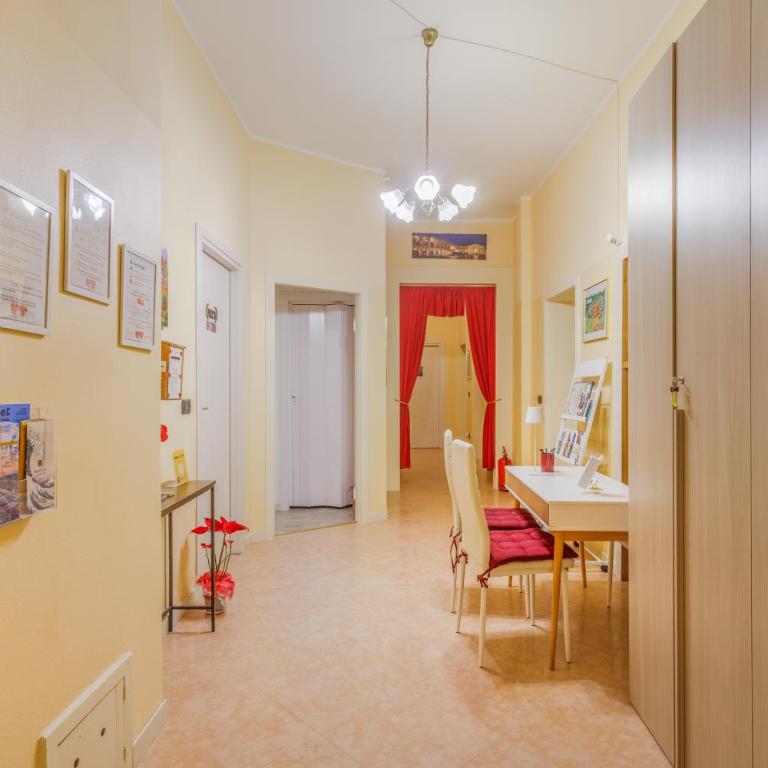 OPERA et LOVE - 200m dall'Arena con convenzione per Parcheggio e Colazione in pasticceria adiacente - Appartamento con 4 Camere da Letto - 2