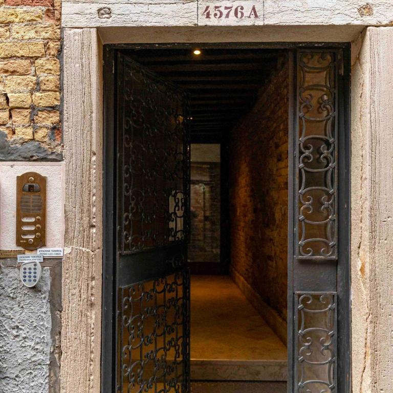 Cà Rizzi, romantico rifugio nel cuore di Venezia - One-Bedroom Apartment - 25