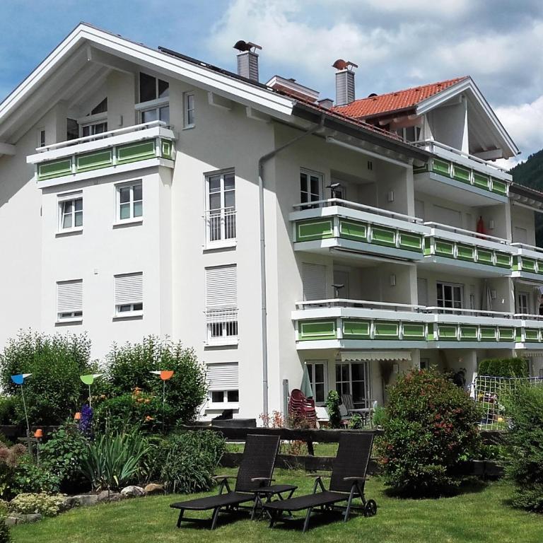 Alpenflair Ferienwohnungen Whg 301 - Apartment mit 2 Schlafzimmern - 9