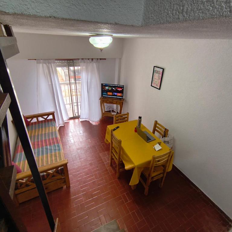 Depto Céntrico, 2 Ambientes, Cochera, Internet, 300 mts de playa - One-Bedroom Apartment - 7