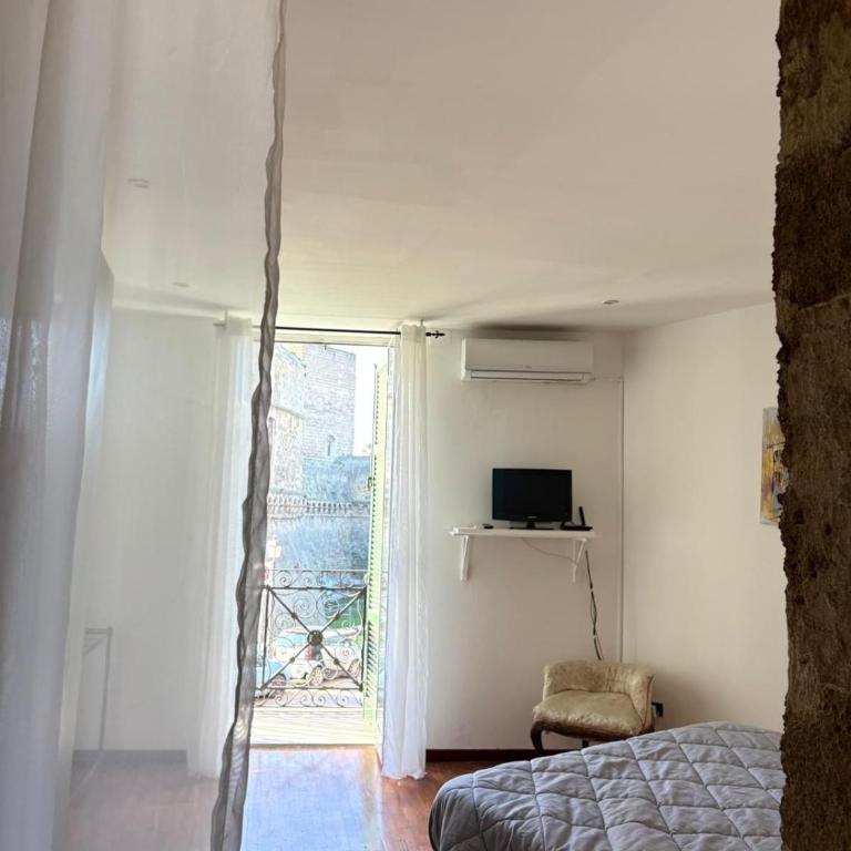 Appartamento con balcone Vista Castello - BariVecchia - La Più Bella In Old Town - Appartamento con 1 Camera da Letto - 9
