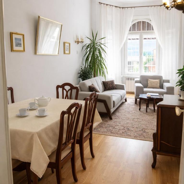 The Best Location 130 m2 salon apartment - Two-Bedroom Apartment - 1