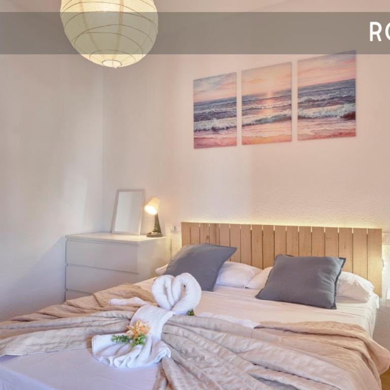 Sunny Coastal Retreat with Pool & Terrace - Two-Bedroom Apartment - 27