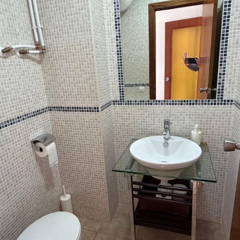 Exclusivo ático en primera línea del mar - Three-Bedroom Apartment - 12