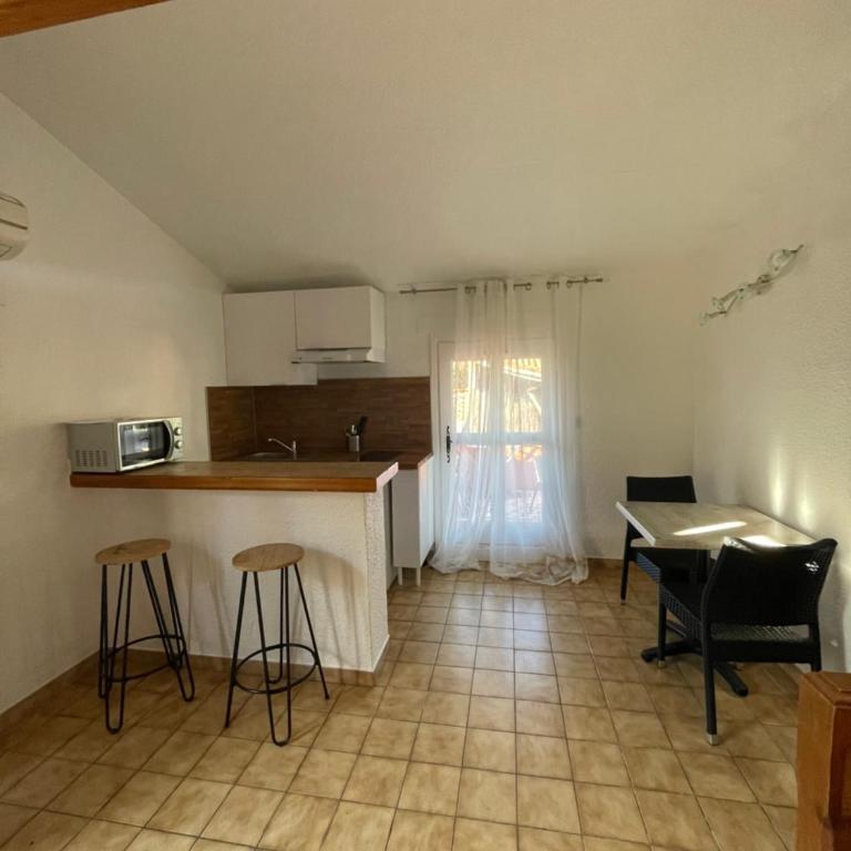 Jolie T2 mezzanine dans résidence de vacances - 185 Halawa - Apartamento de 2 dormitorios - 2