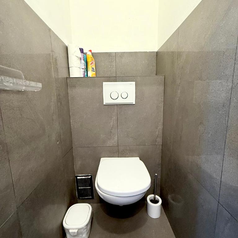 Charmant appartement 3 pièces au cœur de Nice - Appartement 2 Chambres - 10