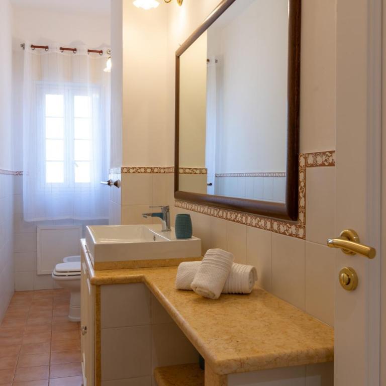 GuestHost - Lovely Flat near Palazzo dei Normanni - Appartamento con 3 Camere da Letto - 12