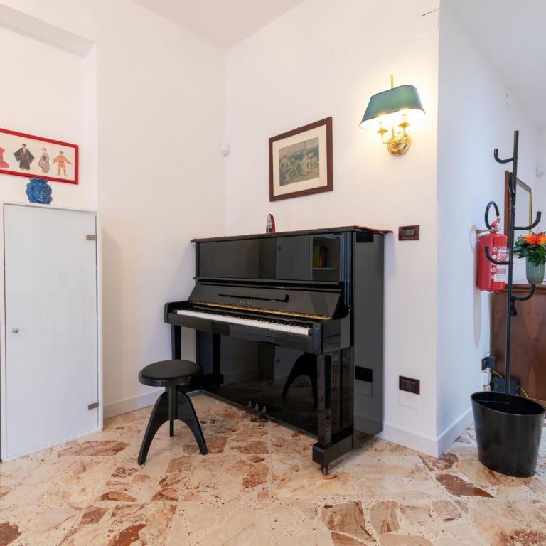 GuestHost - Lovely Flat near Palazzo dei Normanni - Appartamento con 3 Camere da Letto - 6