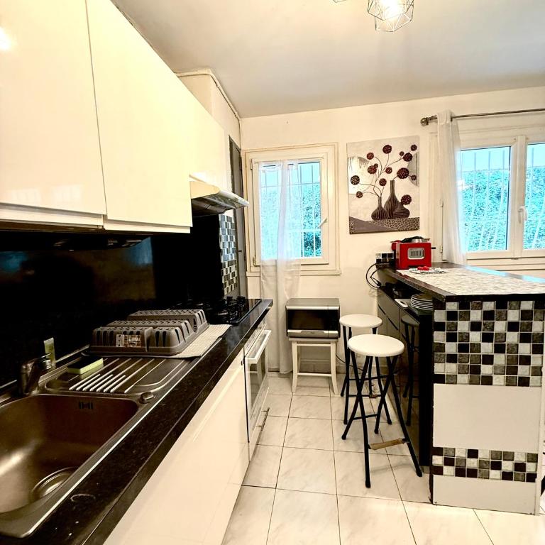 Charmant appartement 3 pièces au cœur de Nice - Appartement 2 Chambres - 8