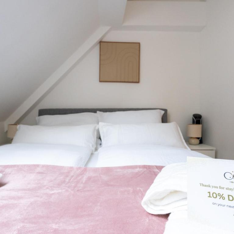 Large - 90m2 - Quiet Maisonette for 10 - 24 I 7 Check-in - Apartment mit 4 Schlafzimmern und einem Balkon - 7