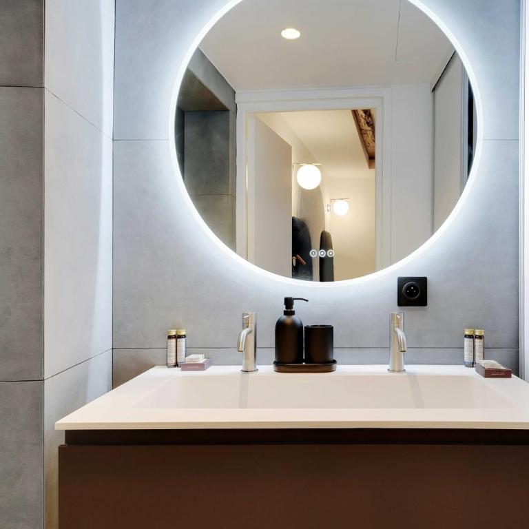 Modern apartment - 3BR 8P - Le Marais Bastille - Three-Bedroom Apartment - 20