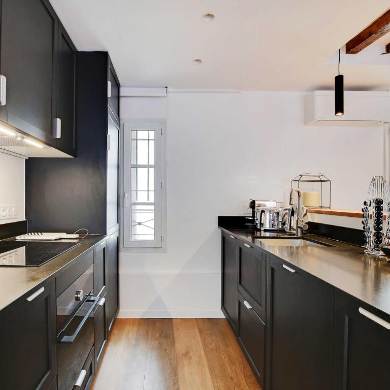 Modern apartment - 3BR 8P - Le Marais Bastille - Three-Bedroom Apartment - 17