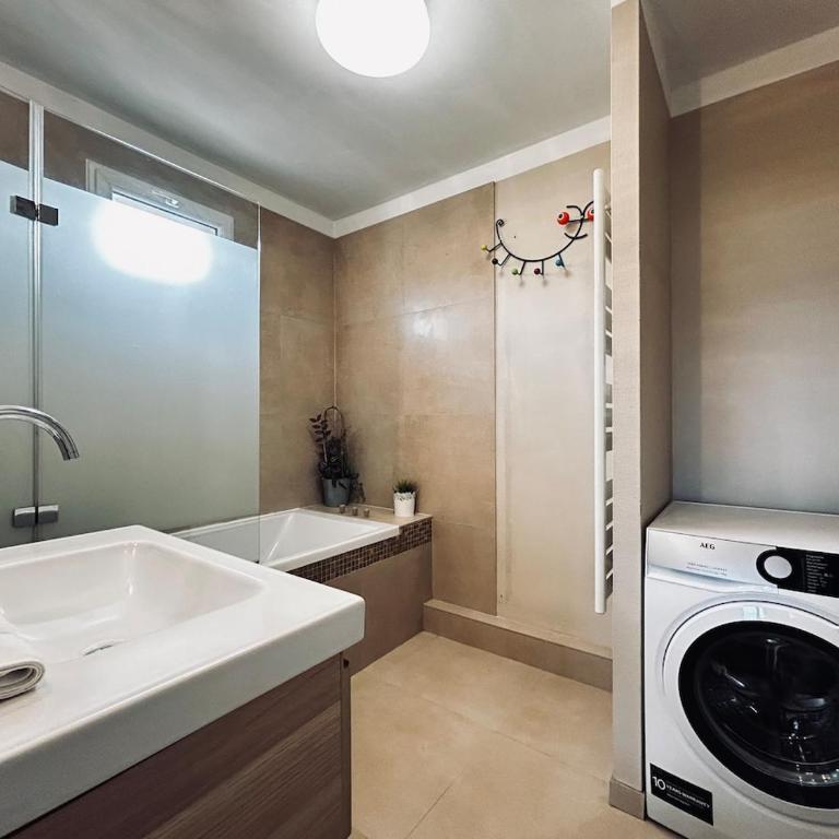 Barbatre grand T3 avec parking proche centre-ville - Appartamento con 2 Camere da Letto - 8