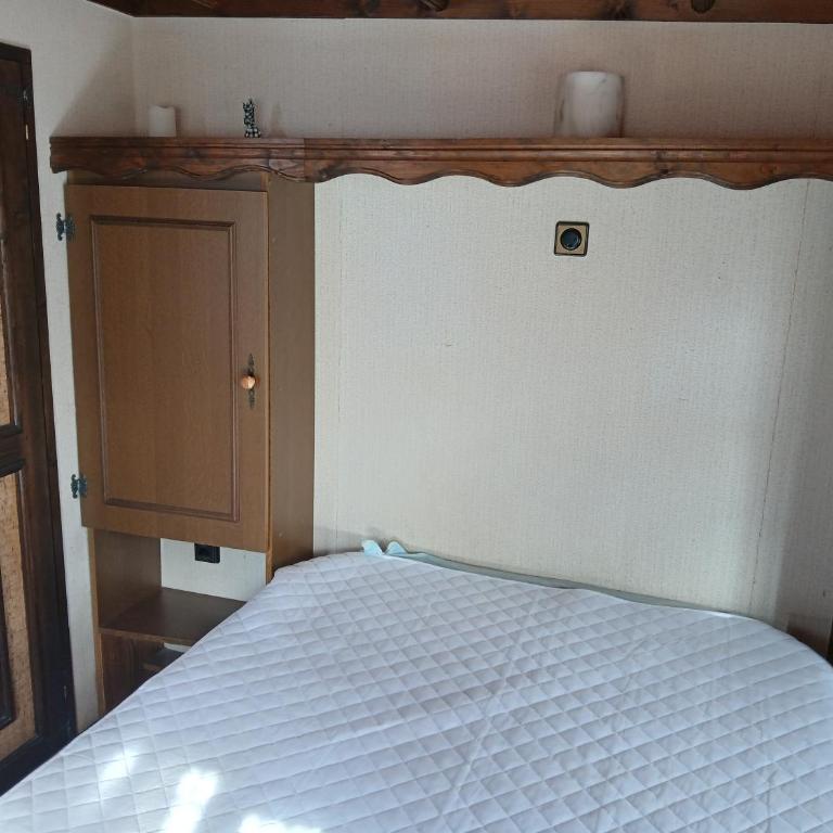 Le CHALET de JANJOUX - Mobile Home - 9