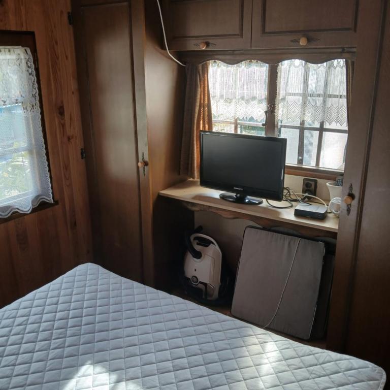 Le CHALET de JANJOUX - Mobile Home - 10