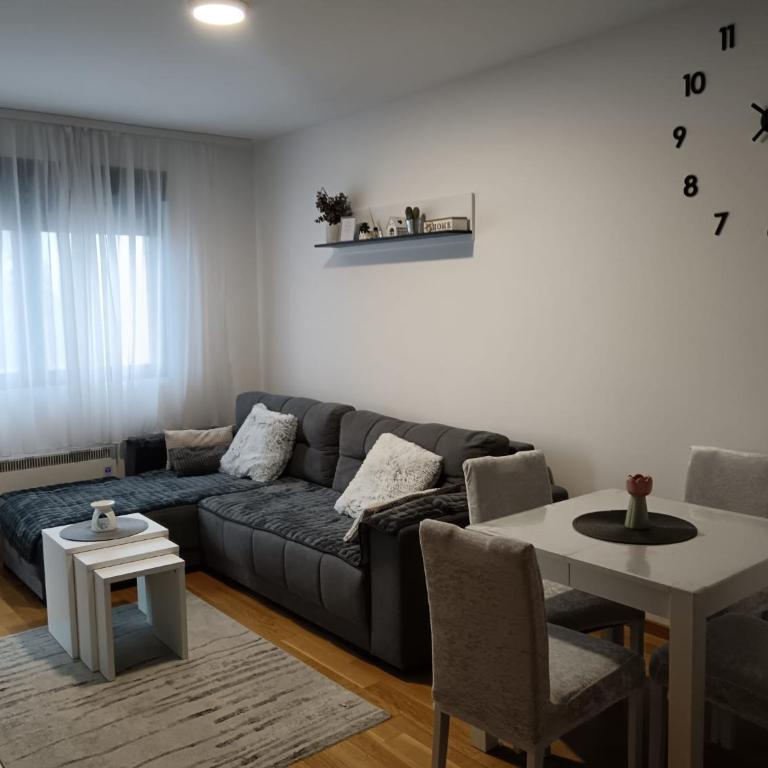 Apartman Marina - One-Bedroom Apartment - 1