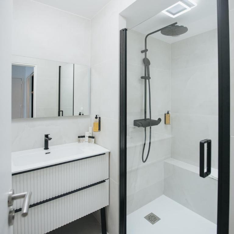 Le Drip's - Chambre Double ou Lits Jumeaux Supérieure - 1