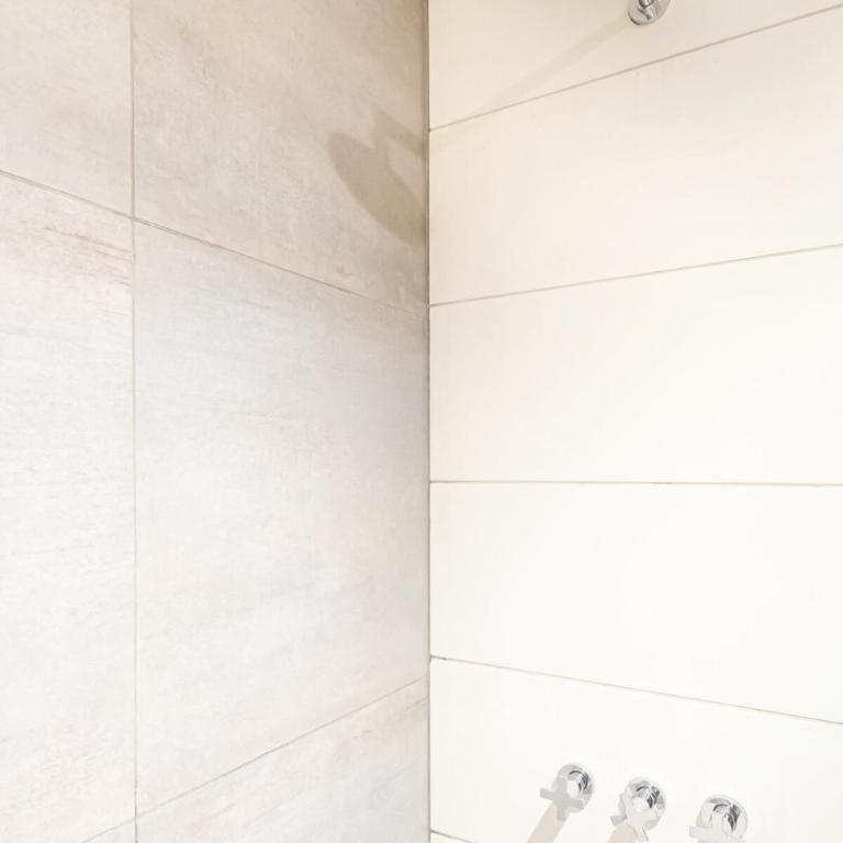 Confort y estilo en monoambiente con pileta y SUM - One-Bedroom Apartment - 15