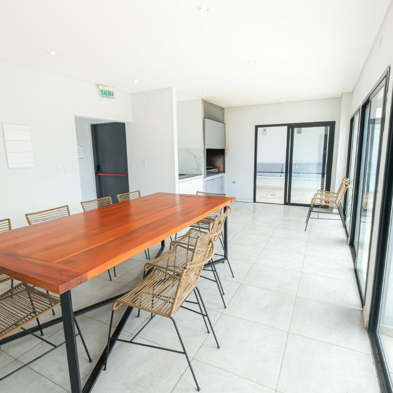 Confort y estilo en monoambiente con pileta y SUM - One-Bedroom Apartment - 40