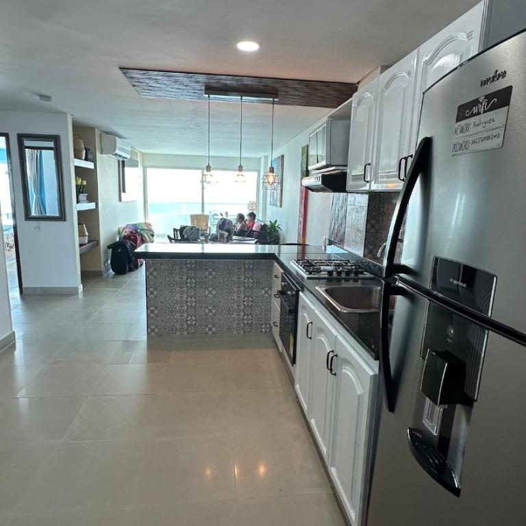 Vive al estilo Cartagenero frente al mar y al lago - Two-Bedroom Apartment with Balcony and Sea View - 29