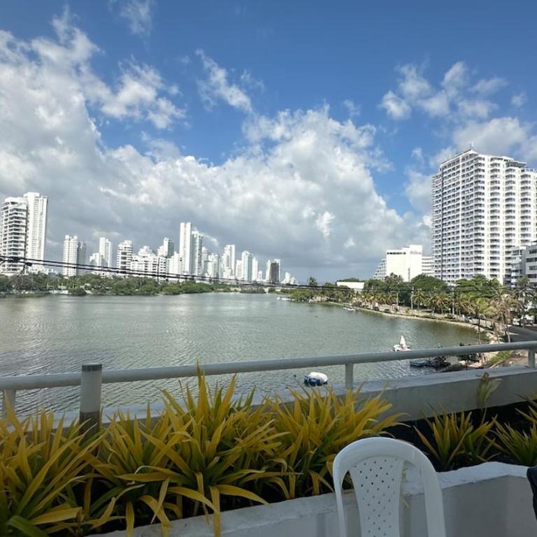 Vive al estilo Cartagenero frente al mar y al lago - Two-Bedroom Apartment with Balcony and Sea View - 35