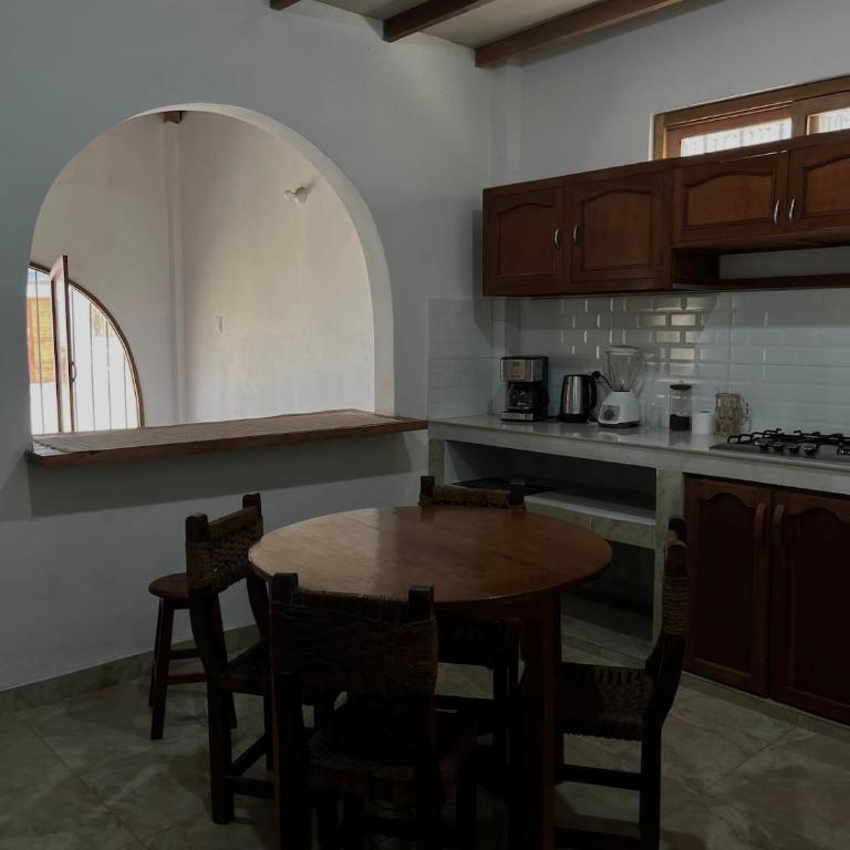 Casa Punta Sal private access to the sea Ruta51 House - Eight-Bedroom House - 63