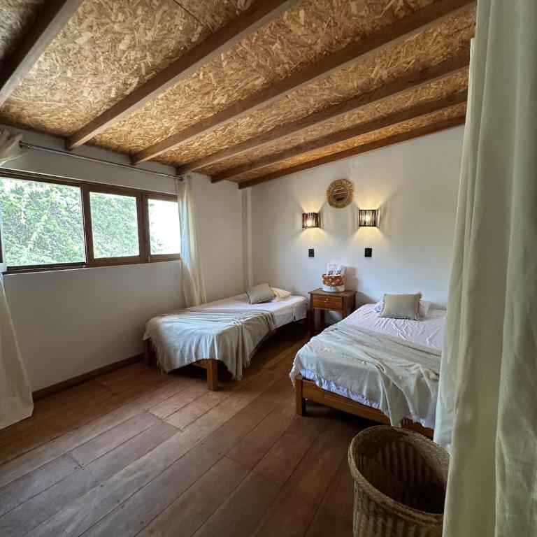 Casa Punta Sal private access to the sea Ruta51 House - Eight-Bedroom House - 75