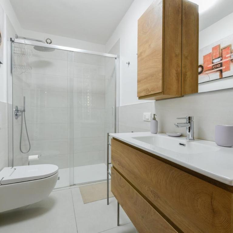 DESENZANO deliziosa suite centrale con AC e WIFI - Appartamento con 2 Camere da Letto - 4