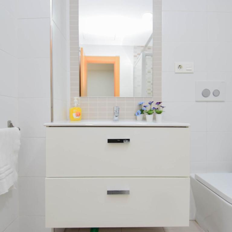 Aloja T Wonder Gran Vía Granada - One-Bedroom Apartment - 28