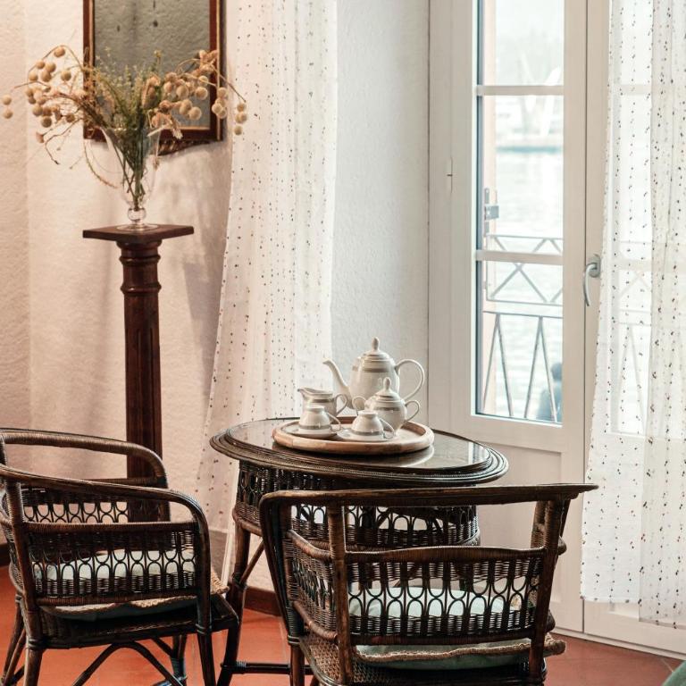Casa Tobia - Unique Lake View Downtown Como - Two-Bedroom Apartment - 15