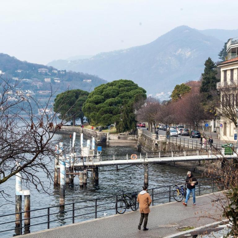 Casa Tobia - Unique Lake View Downtown Como - Two-Bedroom Apartment - 20
