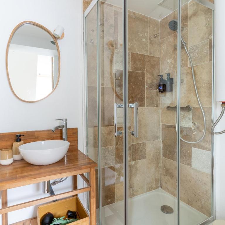 Studio Cosy sous les toits - Centre Ville - Studio Supérieur - 9