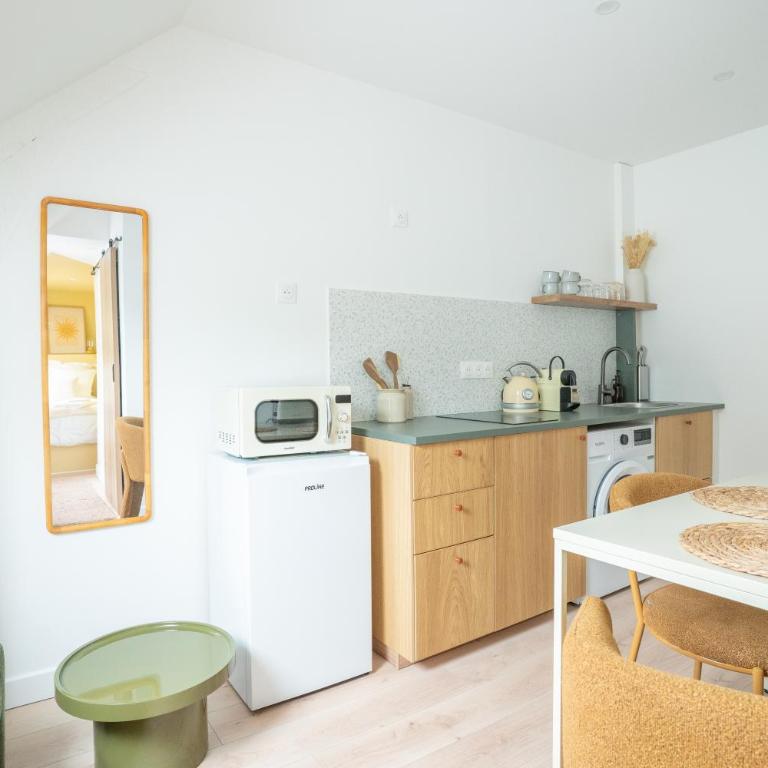 Studio Cosy sous les toits - Centre Ville - Studio Supérieur - 11