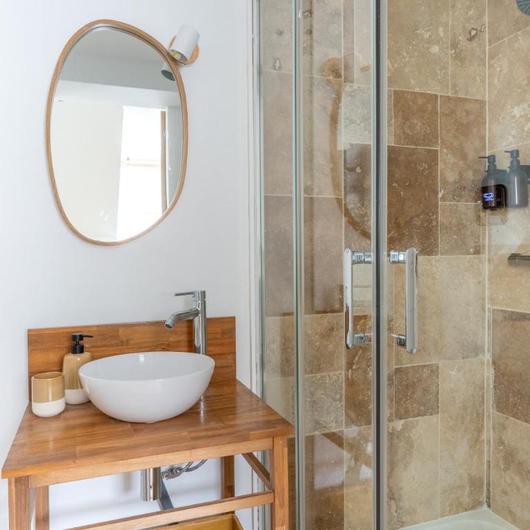 Studio Cosy sous les toits - Centre Ville - Studio Supérieur - 10