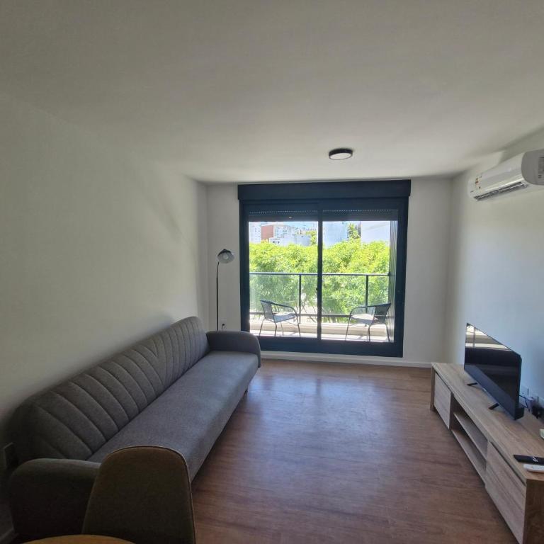 Nuevo, funcional, céntrico, con garaje - One-Bedroom Apartment - 10