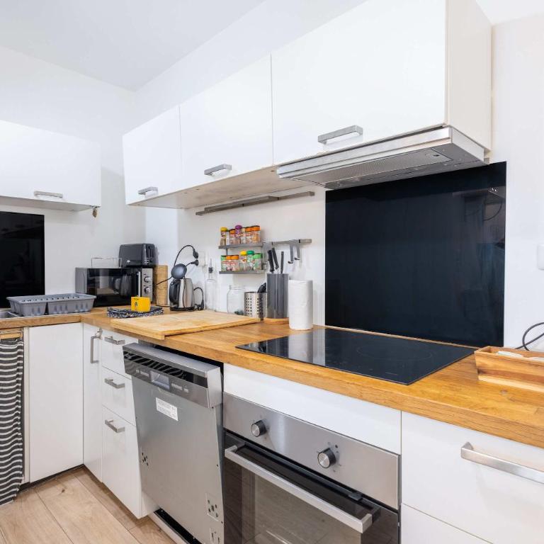 Joli duplex tres recent au coeur de la ville - Apartment - 8