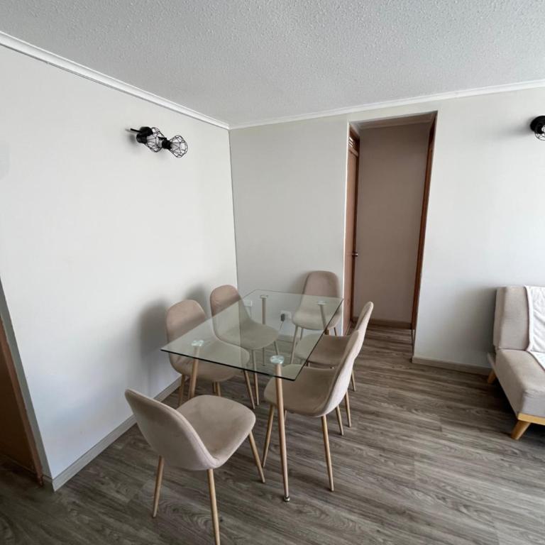 Comodidad y tranquilidad para descansar después del trabajo - Two-Bedroom Apartment - 4