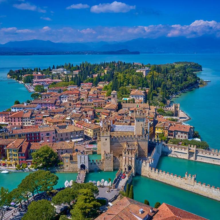 DESENZANO deliziosa suite centrale con AC e WIFI - Appartamento con 2 Camere da Letto - 32