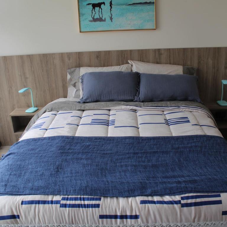 Felipe's Loft - Two-Bedroom Apartment - 31