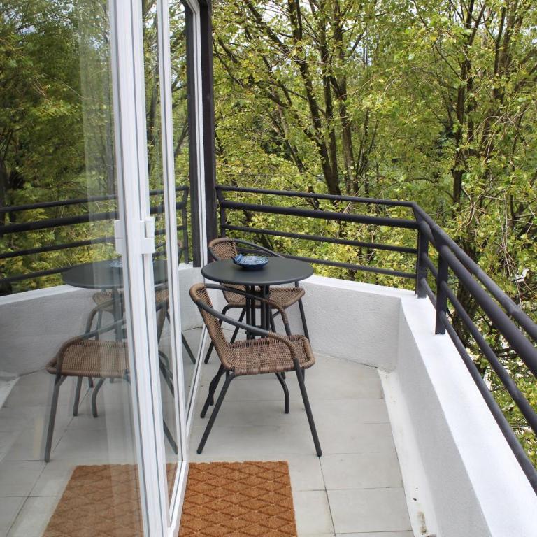 Felipe's Loft - Two-Bedroom Apartment - 42