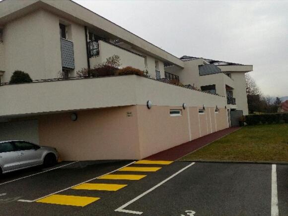 Appartement 73m2 2 chambres parking vue Lac - Appartamento con 2 Camere da Letto - 7